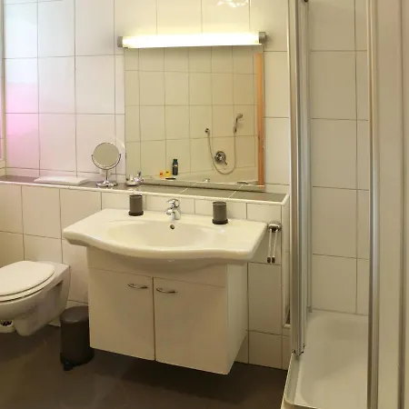 Mit Balkon Und Toller Aussicht Апартаменти Віллінген